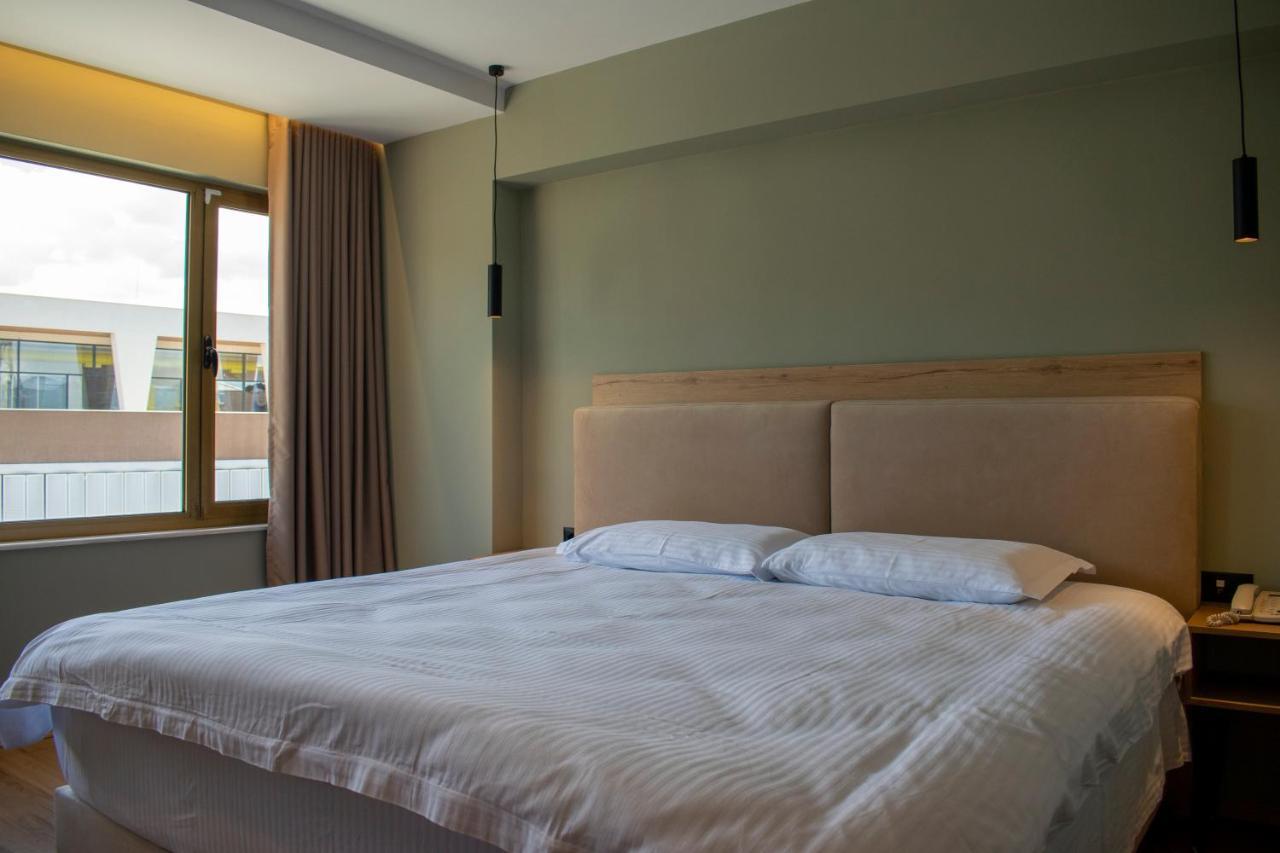 Bocca Hotel Korce Ngoại thất bức ảnh