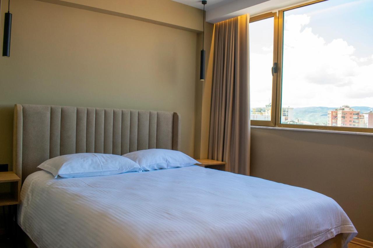 Bocca Hotel Korce Ngoại thất bức ảnh