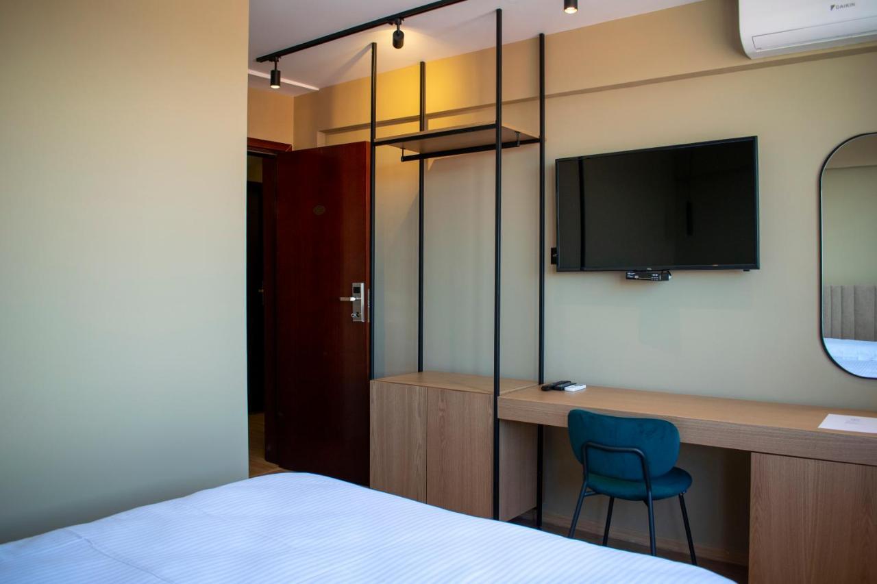 Bocca Hotel Korce Ngoại thất bức ảnh