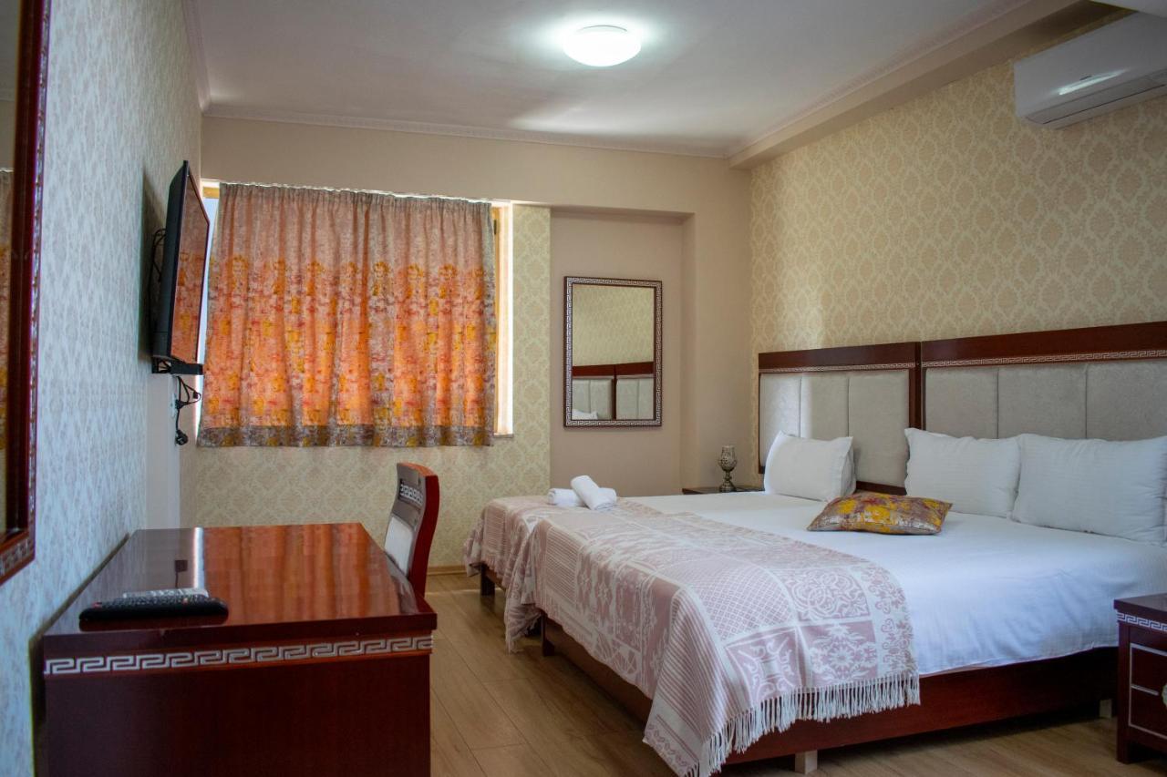 Bocca Hotel Korce Ngoại thất bức ảnh