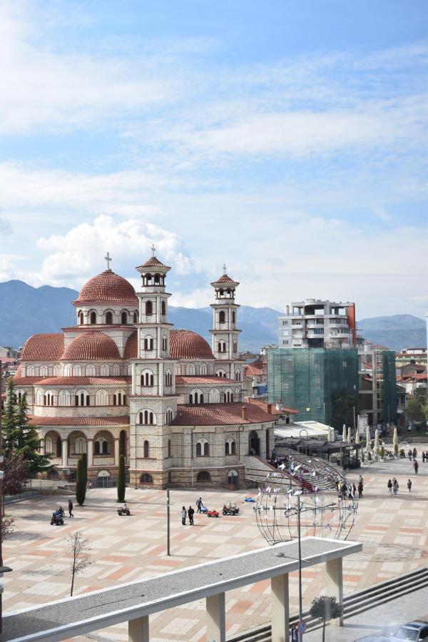 Bocca Hotel Korce Ngoại thất bức ảnh