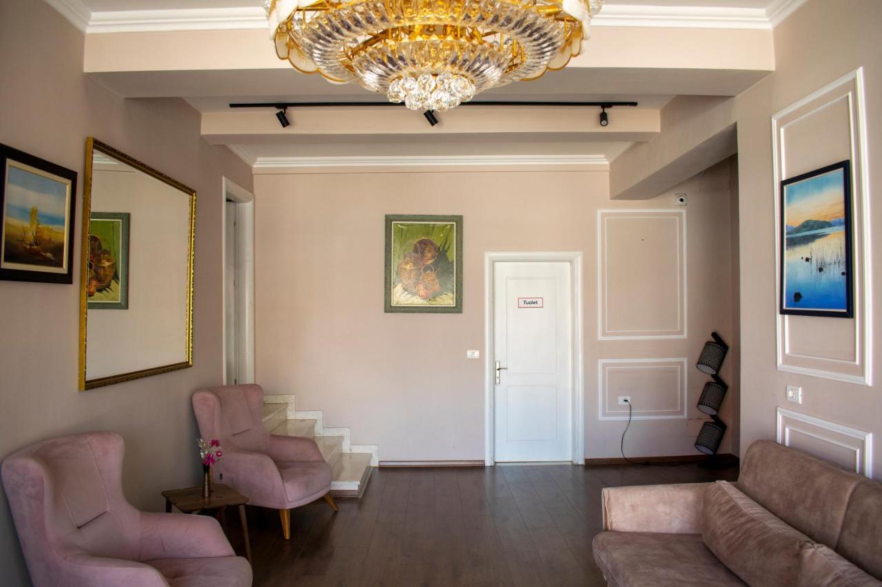 Bocca Hotel Korce Ngoại thất bức ảnh